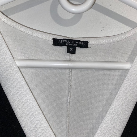 Black and White Mini Dress - Picture 3 of 4